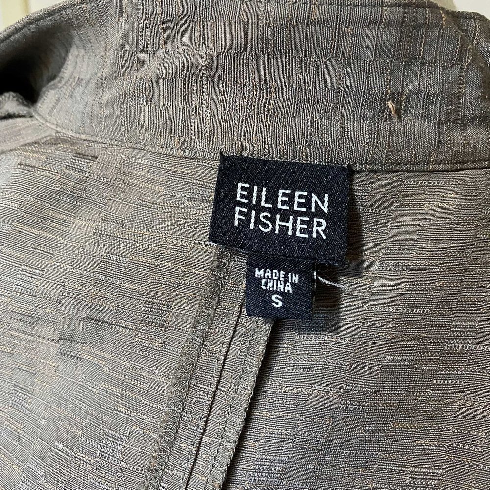 Eileen Fisher Gray Silk blouse - Mandarin collar - size small - Picture 4 of 5